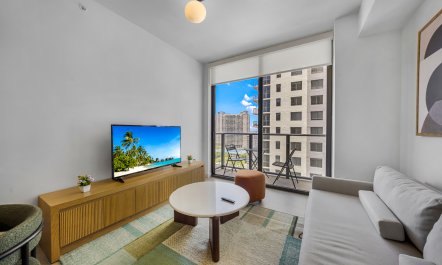 Lightline Living 3