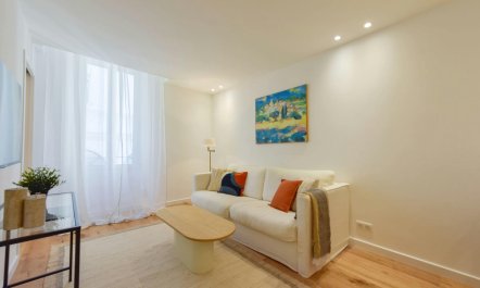 Golden Square Haven 2