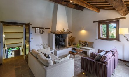Mondavio Brick and Beams 9