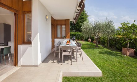 Lake Garda Delight 5