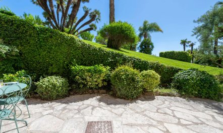 C&ocirc;te d'Azur Hideaway 2