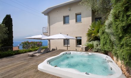 Benaco Terrace Views 6
