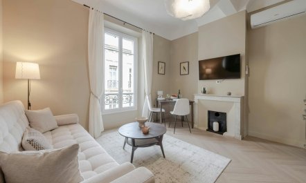Rue d&rsquo;Antibes Stay 4