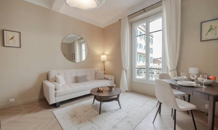 Rue d&rsquo;Antibes Stay 3