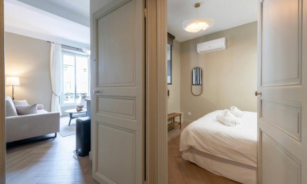 Rue d&rsquo;Antibes Stay 8