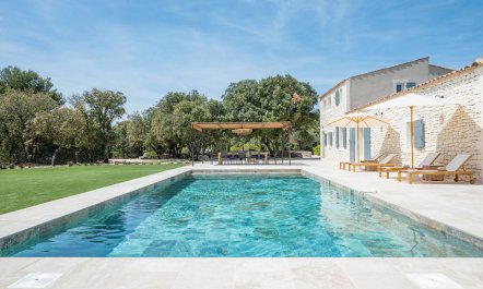 Luberon Oaks 2