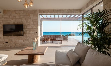 Stone & Shore 1