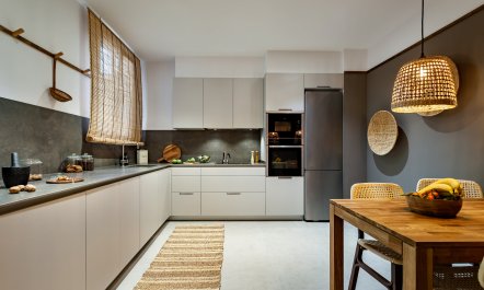 Vicky and Cristina 8