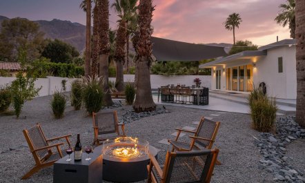 Palms Whisper 4