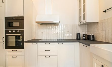 Marble & Acropolis Light 6