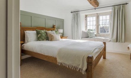 Painswick Charm 6