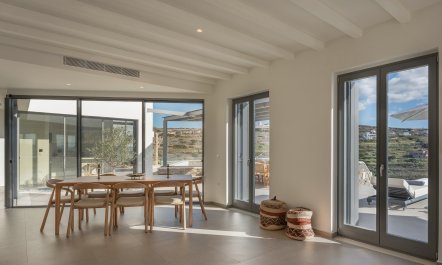 Paros Haven 6