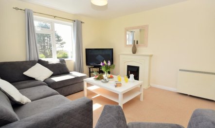 3 Bed in Braunton 2