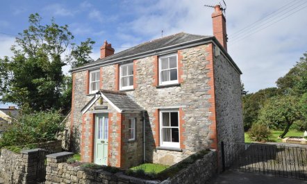 2 Bed in Camelford