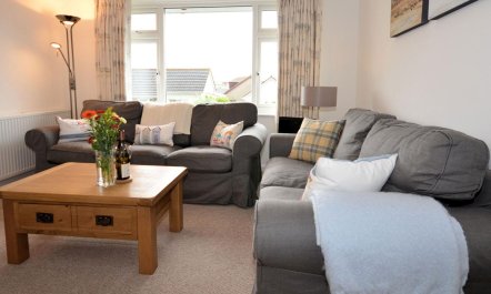 2 Bed in Bude 3