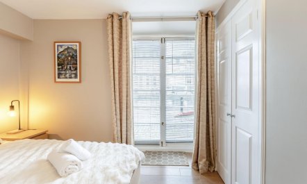 1 Bed in Edinburgh 9