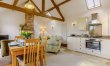2 Bed in Broadway 6