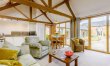 2 Bed in Broadway 4