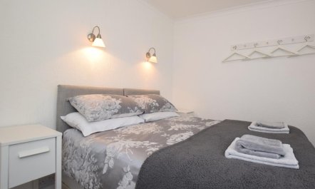 2 Bed in Minehead 6