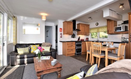 2 Bed in Minehead 3