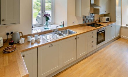 3 Bed in Camborne 3