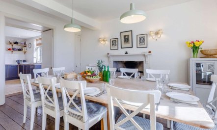 8 Bed in Kington 4