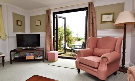 2 Bed in Holmesfield 3