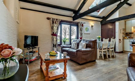 2 Bed in Looe 1