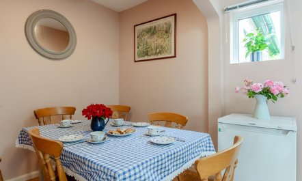 4 Bed in Uckfield 3