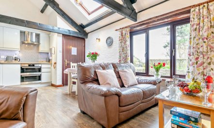 2 Bed in Looe