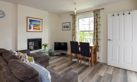2 Bed in Camber 6