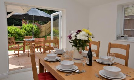 3 Bed in Dorchester 2