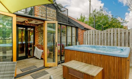 2 Bed in Hepworth 3