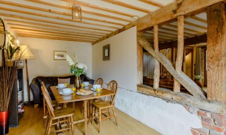 2 Bed in Hepworth 6