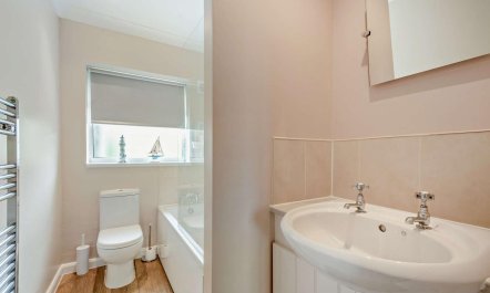 2 Bed in Filey 7