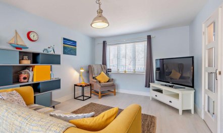 2 Bed in Rye- 4