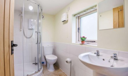 1 Bed in Melksham 9