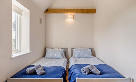 2 Bed in Sudbury 9