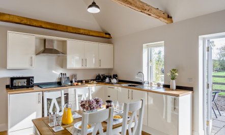 2 Bed in Sudbury 4