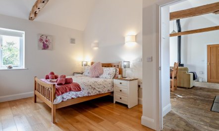 1 Bed in Sudbury 7