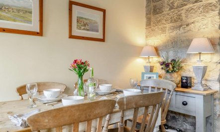 2 Bed in Whitby 7