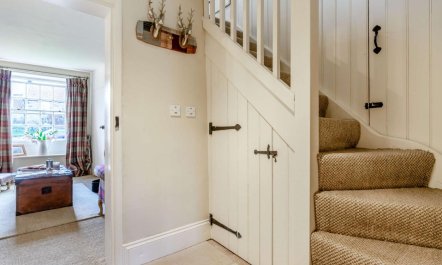 2 Bed in Whitby 8