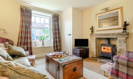 2 Bed in Whitby 2
