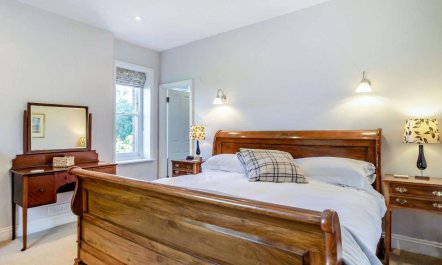 6 Bed in Thornham 6