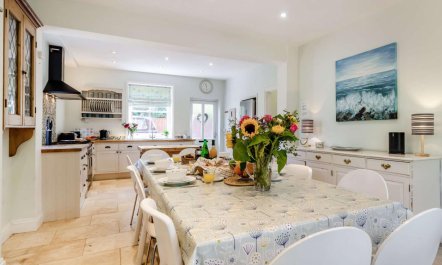 6 Bed in Thornham 4