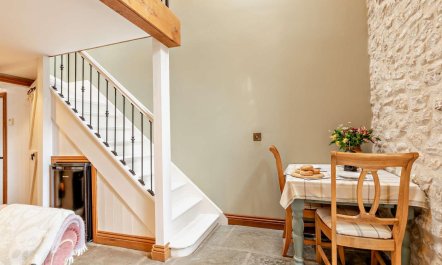1 Bed in Weymouth 4