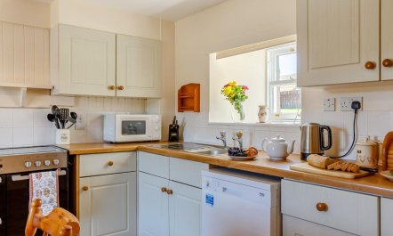 3 Bed in Aberfeldy 6