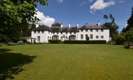 13 Bed in Blairgowrie