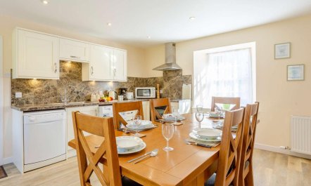 2 Bed in Whitebridge 5