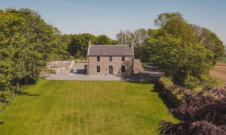 7 Bed in Ellon